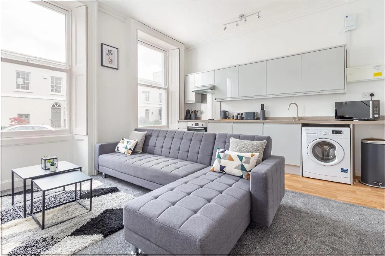 Host & Stay - Montpellier Villa Apartment Cheltenham 0*,  United Kingdom