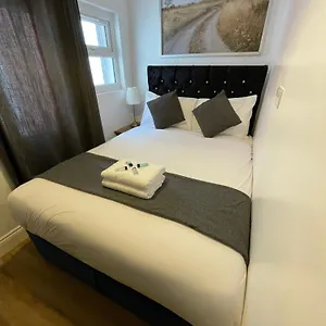 blackheath-stay.brighton-hotels-england.com/